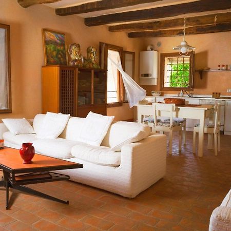 Apartmán La Casa Di Laura Castelcucco Exteriér fotografie